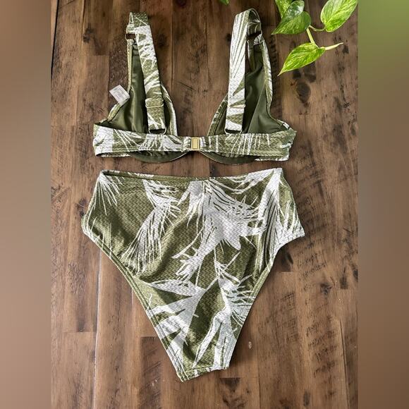 Fashion Nova Women’s Bathing Suit Burnt Orange Size XS TOP/ BOTTOM NWT - Picture 4 of 7